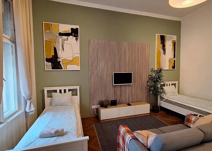 Sz11 Szekely Budapesta